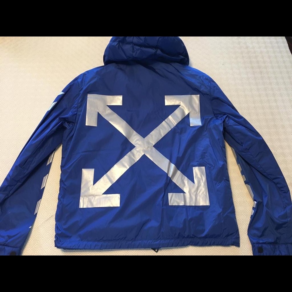 Moncler x Off White Tablier Color Navy NWT! - Picture 3 of 8